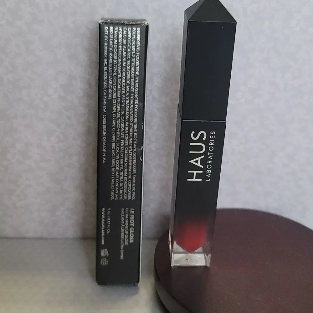 Haus Laboratories Le Riot Lip Gloss - Werk